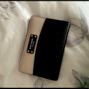 Kate Spade Small wallet